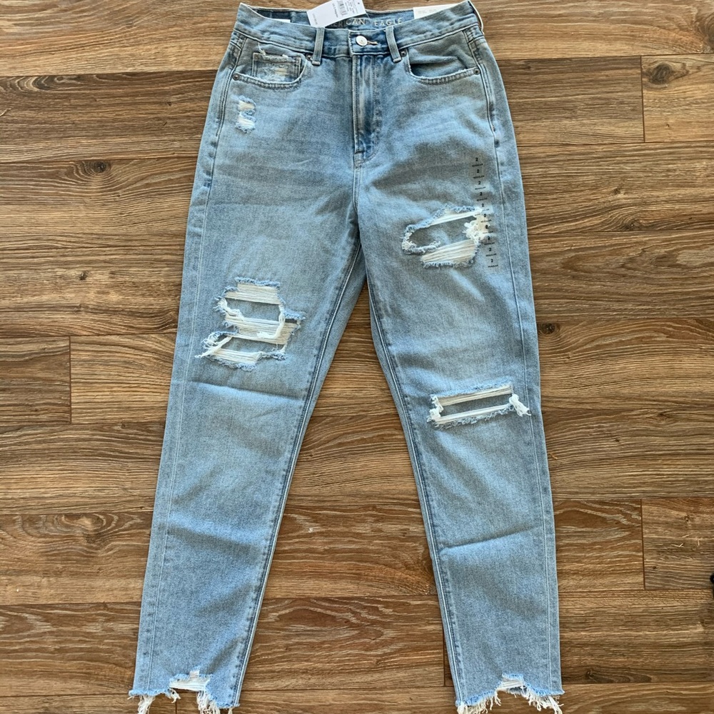 SOLD *NWT* AE Distressed Mom Jeans size 2